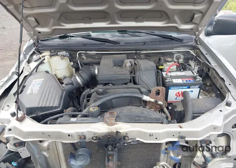 2005 Chevrolet Colorado Ls from USA, damaged, VIN 1GCDT196558157151